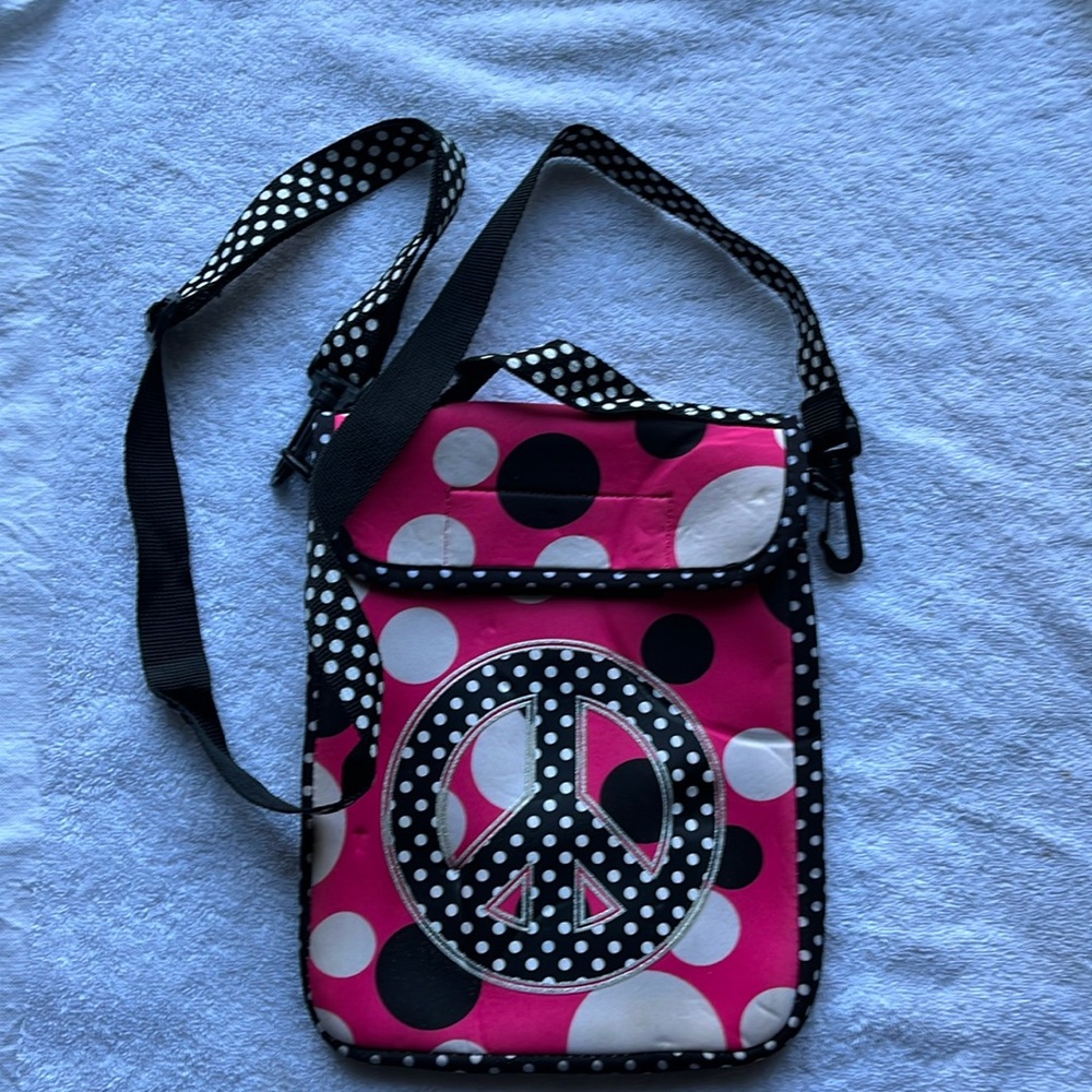 Peace Sign Crossbody Bag TWEEN BRANDS